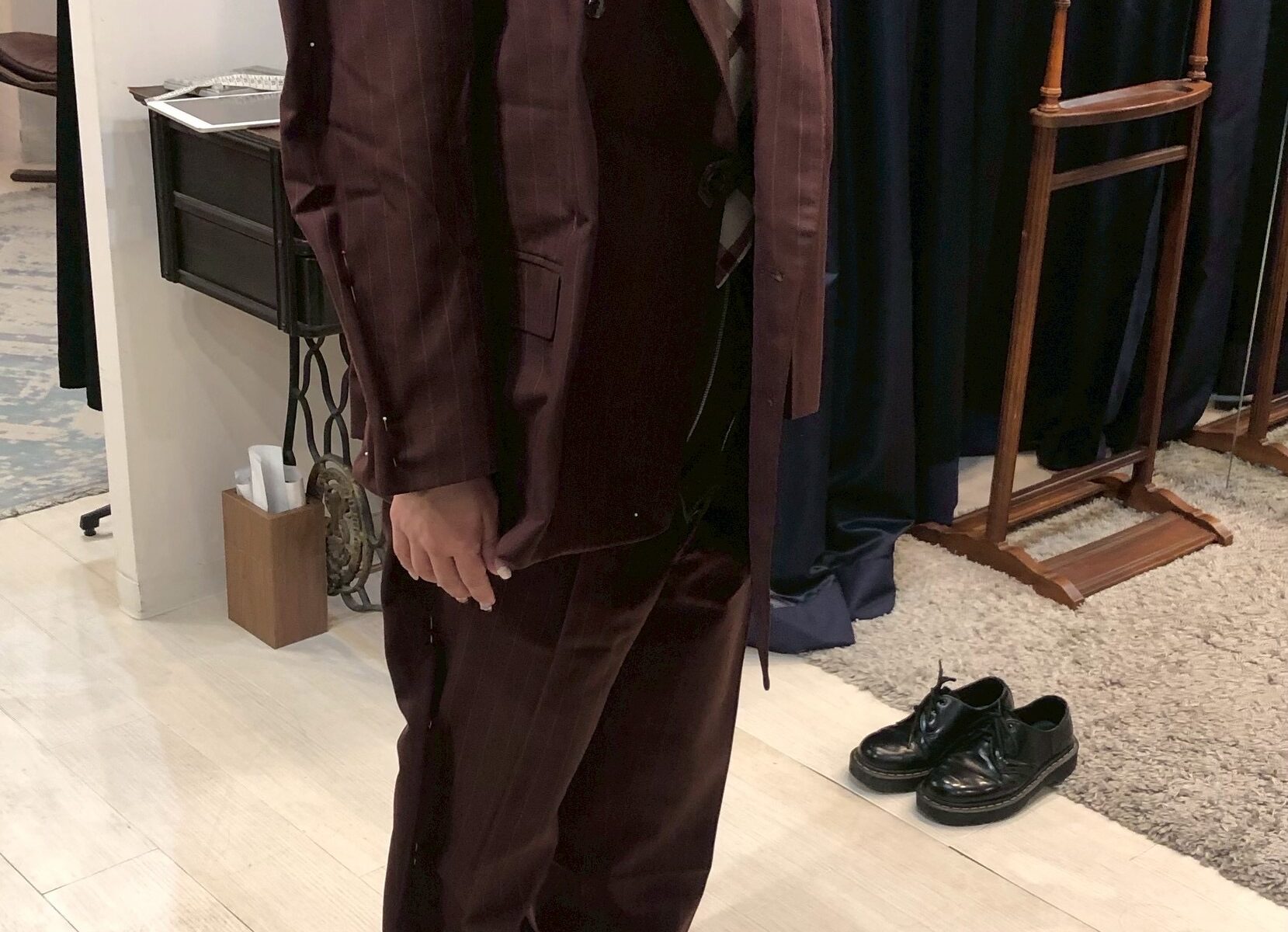 メンズスーツからレディースへのリメイク事例