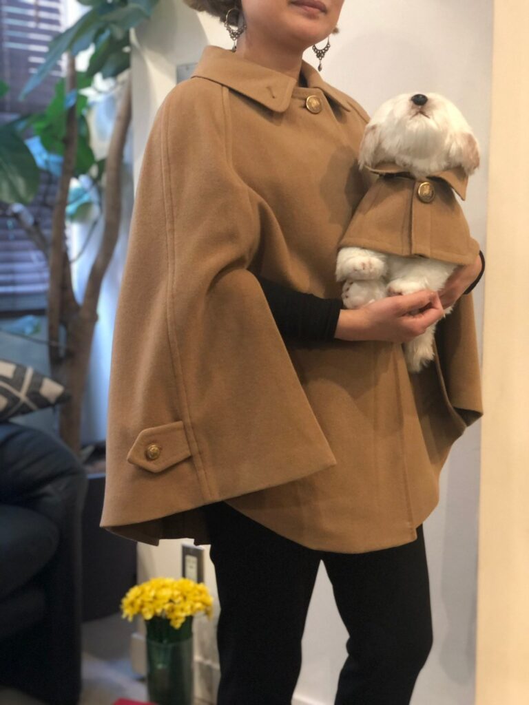 バーバリーのコート→犬用の服へ